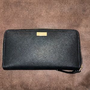 Black Kate Spade zip around wallet